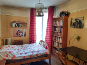 Chambre à louer / Room to let